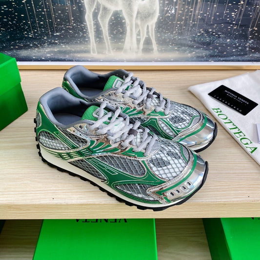 Bottega Veneta Orbit Sneakers